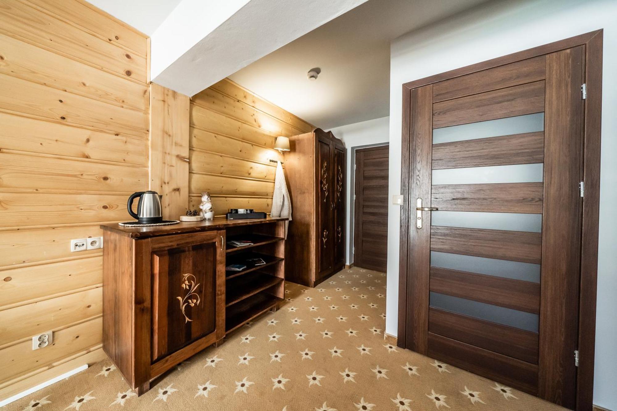 Zapotoczny Residence Зомб Экстерьер фото