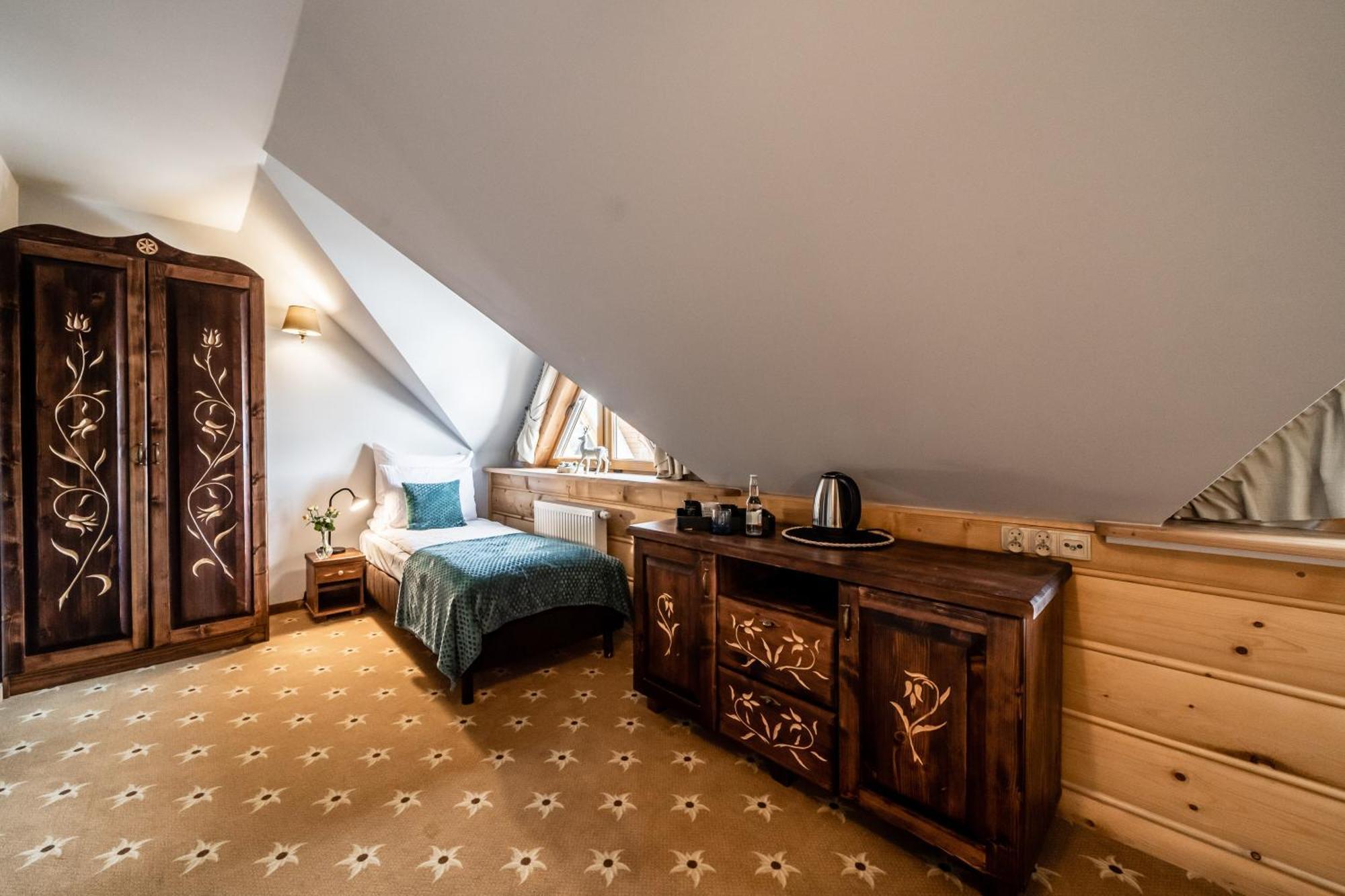 Zapotoczny Residence Зомб Экстерьер фото