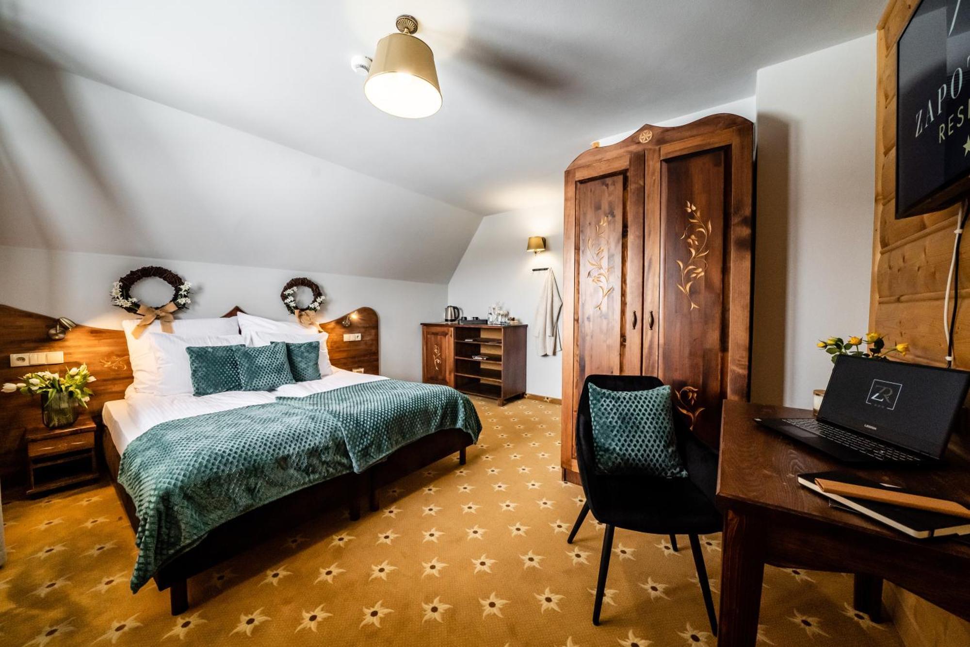 Zapotoczny Residence Зомб Экстерьер фото